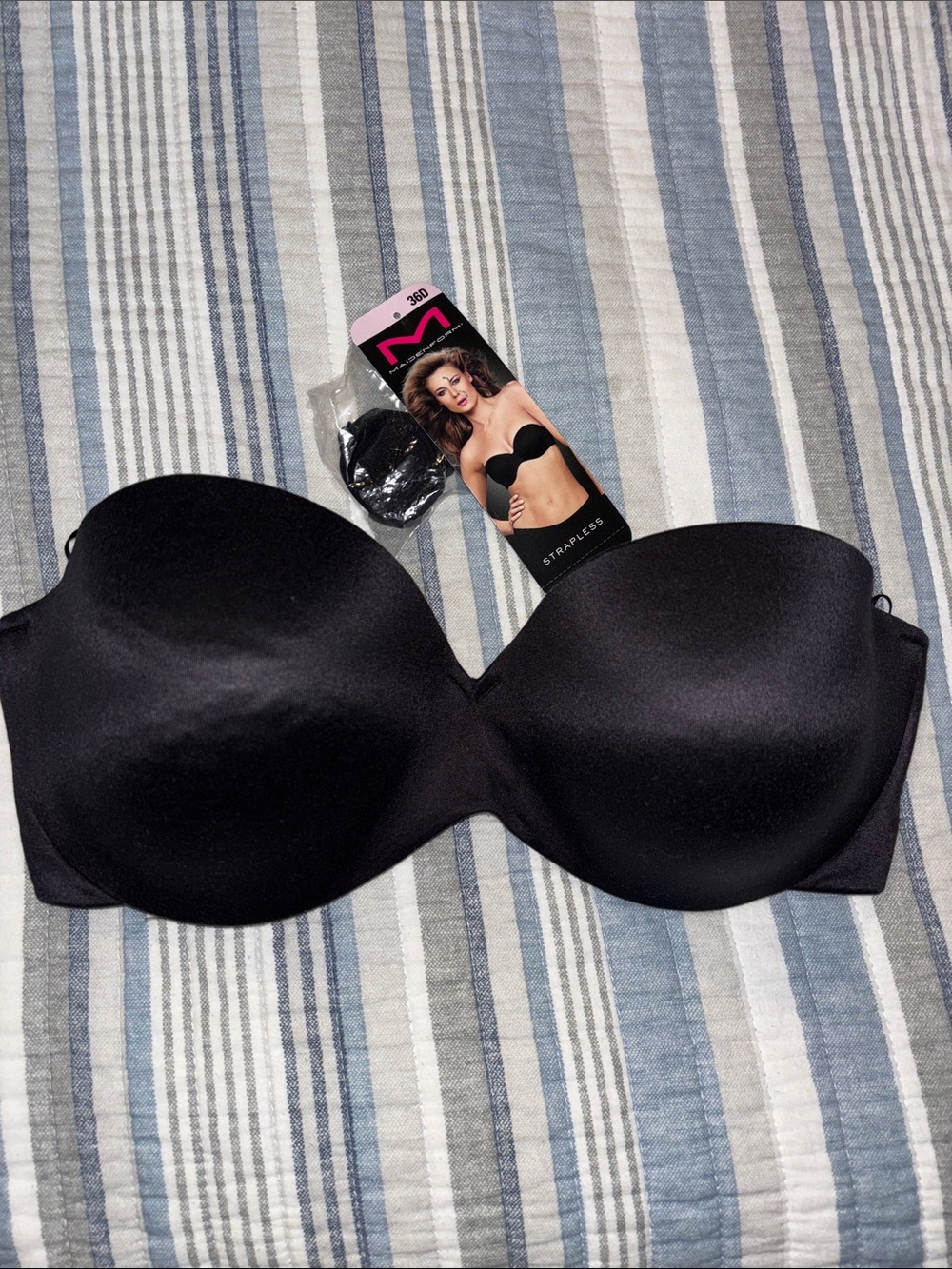 Maidenform Black Strapless Bra
